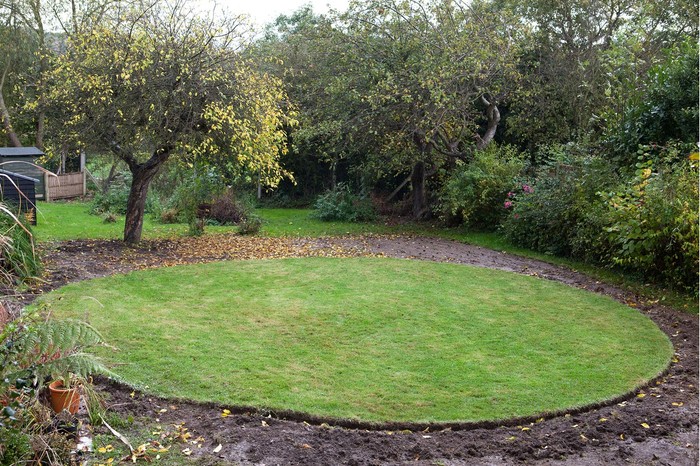 Circular lawn Circular lawn
